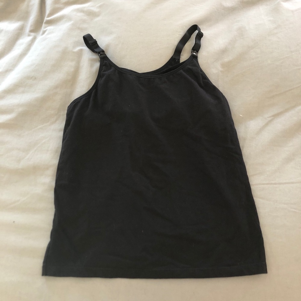 Black nursing tank